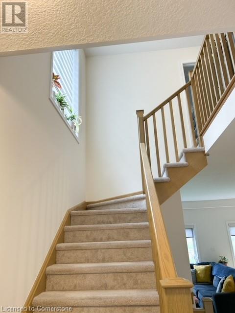 70 Genoa Drive, Hamilton, Ontario  L9B 0J9 - Photo 9 - XH4205512