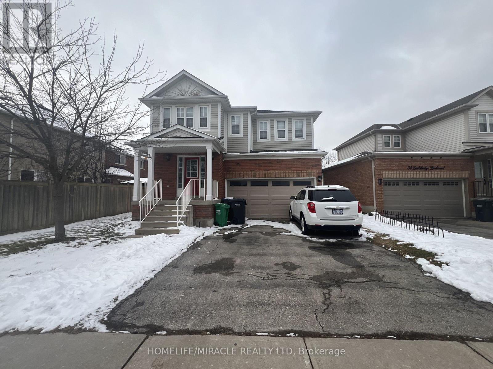 UPPER - 32 EARLSBRIDGE BOULEVARD, Brampton, Ontario