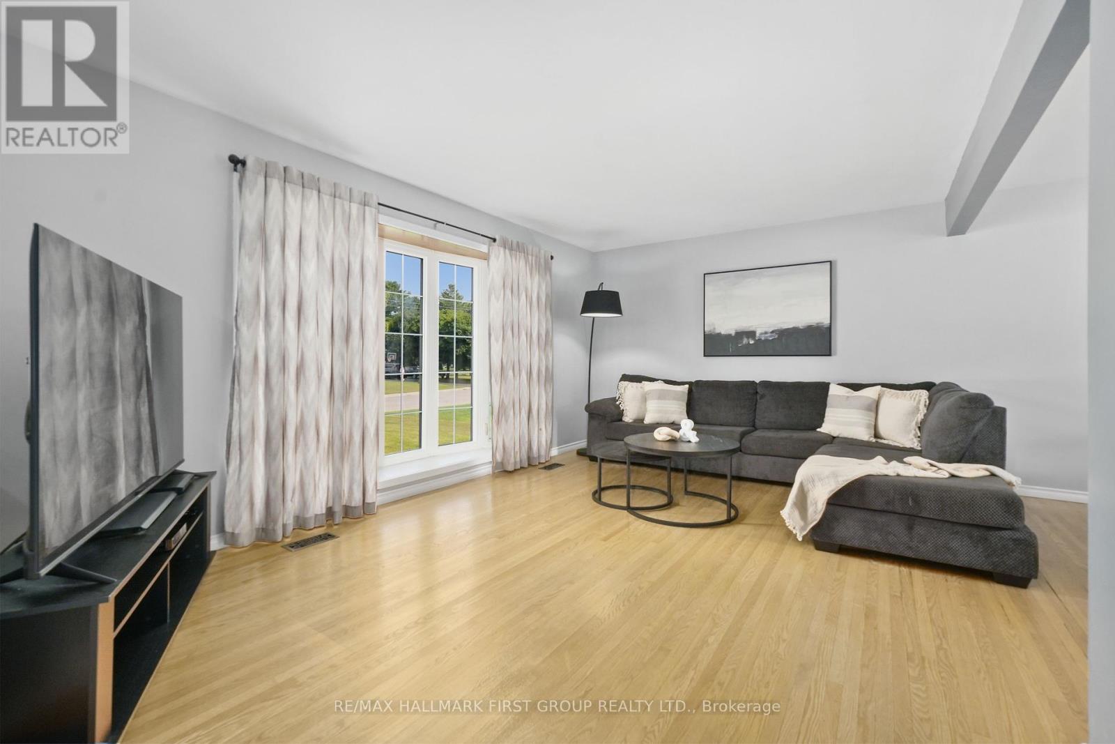 57 Freeman Drive, Port Hope, Ontario  L1A 2E3 - Photo 6 - X11907962