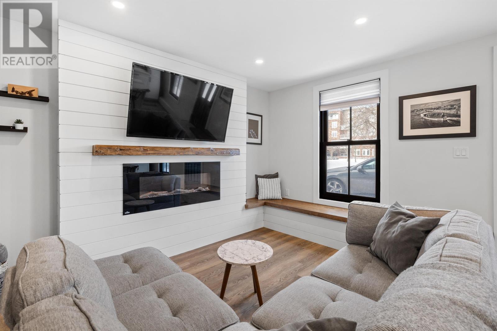 52 Sydney Street, Charlottetown, Prince Edward Island  C1A 1G2 - Photo 14 - 202500177