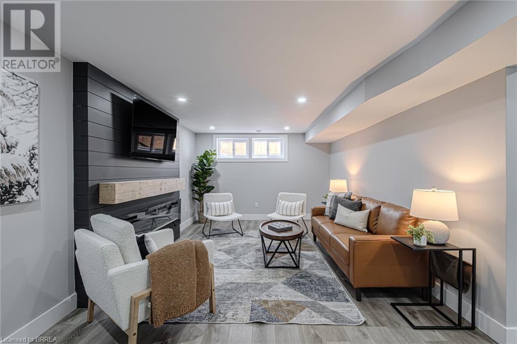 2 Keeler Place, Brantford, Ontario  N3S 7K6 - Photo 38 - 40679473