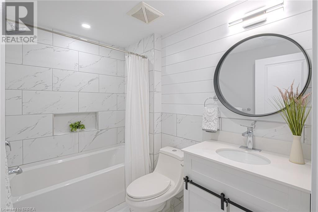 2 Keeler Place, Brantford, Ontario  N3S 7K6 - Photo 32 - 40679473