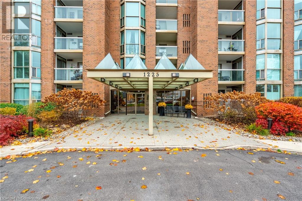 1225 North Shore Boulevard E Unit# 608, Burlington, Ontario  L7S 1Z6 - Photo 3 - 40679331
