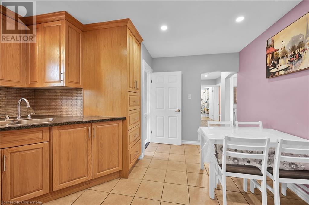 221 Gray Road, Stoney Creek, Ontario  L8E 2T9 - Photo 16 - 40687753