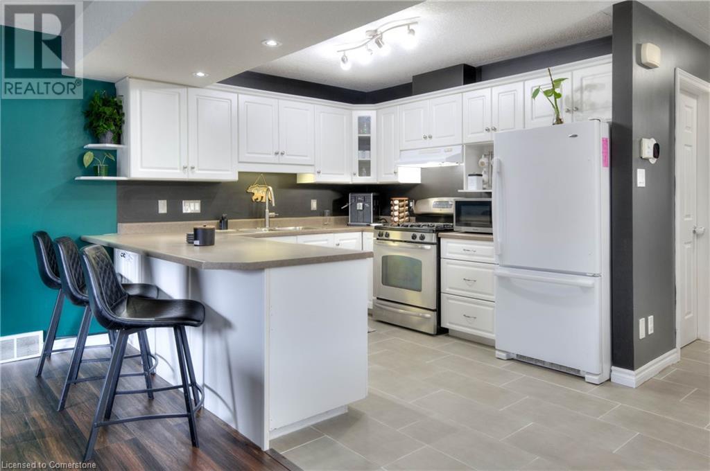 12 College Street, Stratford, Ontario  N5A 4R4 - Photo 11 - 40681492