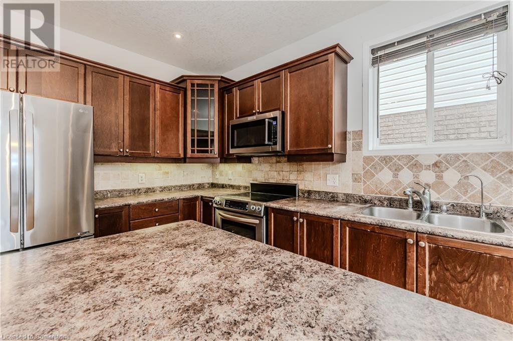 28 Isabella Street, Kitchener, Ontario  N2E 4K1 - Photo 18 - 40683593