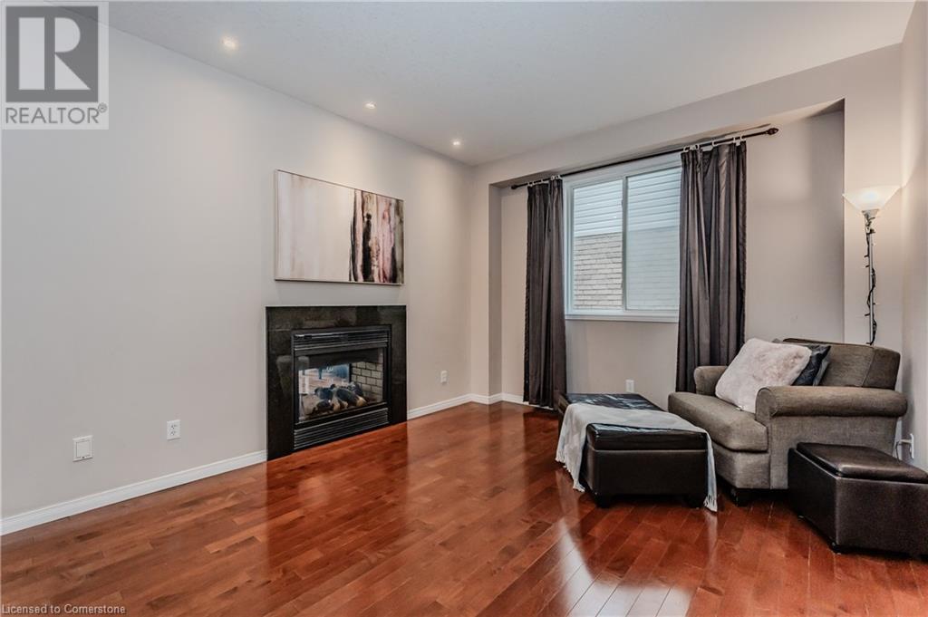 28 Isabella Street, Kitchener, Ontario  N2E 4K1 - Photo 7 - 40683593