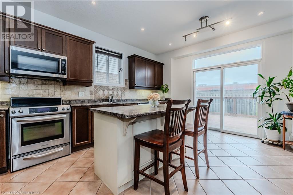 28 Isabella Street, Kitchener, Ontario  N2E 4K1 - Photo 16 - 40683593