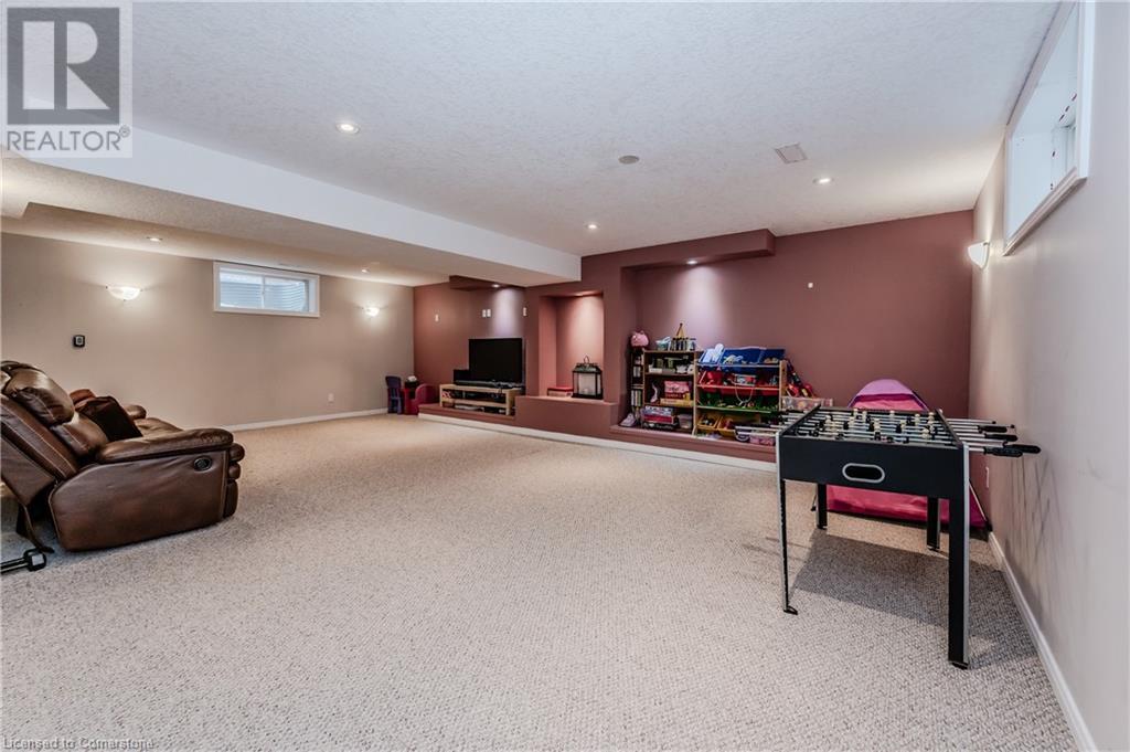 28 Isabella Street, Kitchener, Ontario  N2E 4K1 - Photo 35 - 40683593