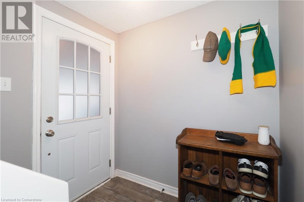 65 Glamis Road Unit# 1, Cambridge, Ontario  N1R 6W4 - Photo 4 - 40685645