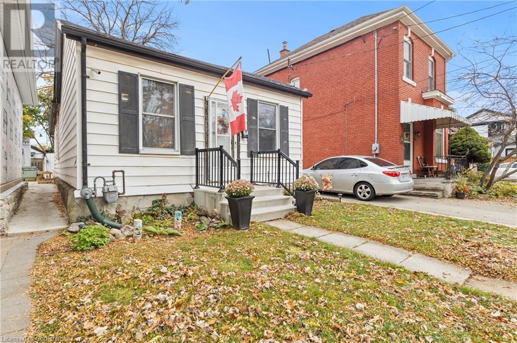 94 Canada Street, Hamilton, Ontario  L8P 1P3 - Photo 3 - 40675715