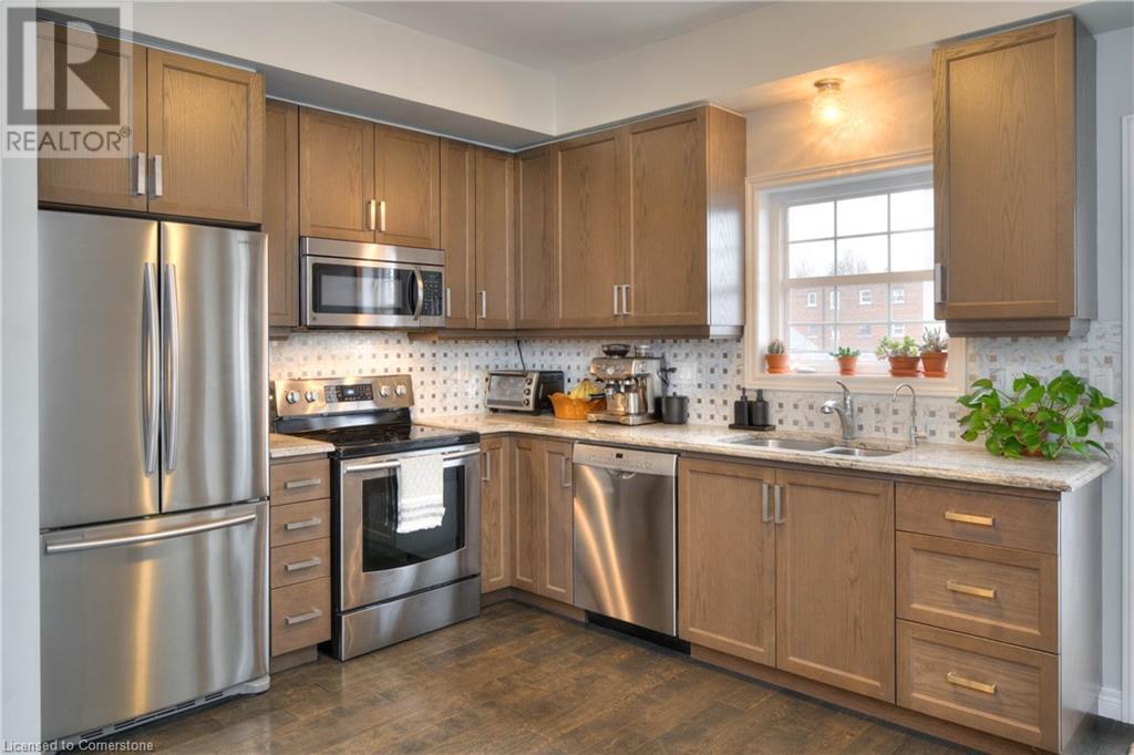 8 Cheltenham Mews, Kitchener, Ontario  N2H 0B2 - Photo 11 - 40687059