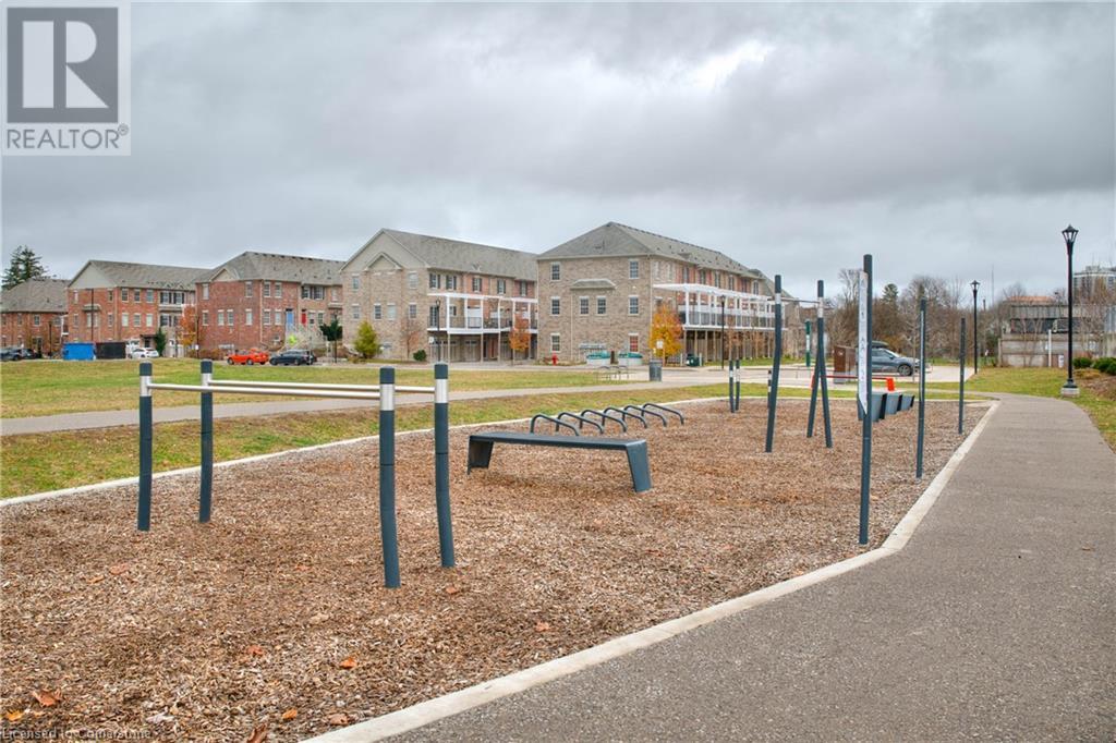 8 Cheltenham Mews, Kitchener, Ontario  N2H 0B2 - Photo 33 - 40687059