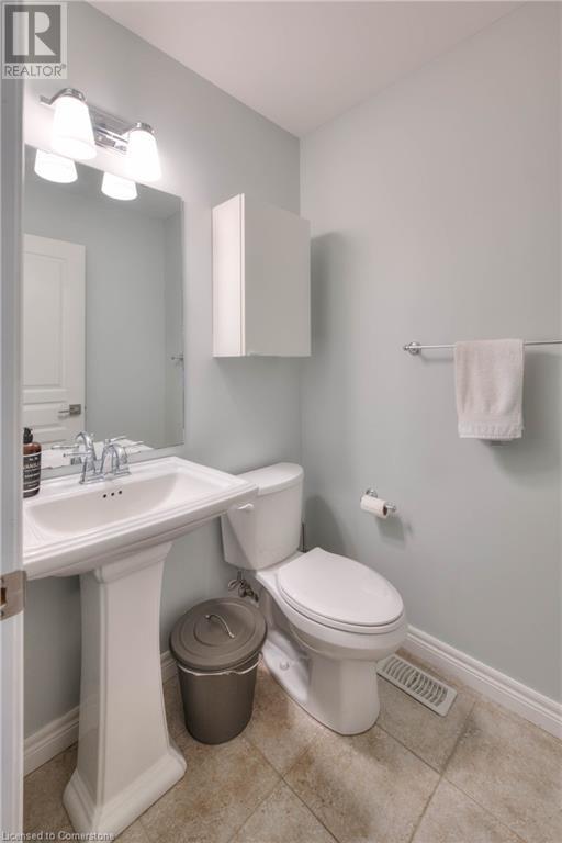 8 Cheltenham Mews, Kitchener, Ontario  N2H 0B2 - Photo 18 - 40687059