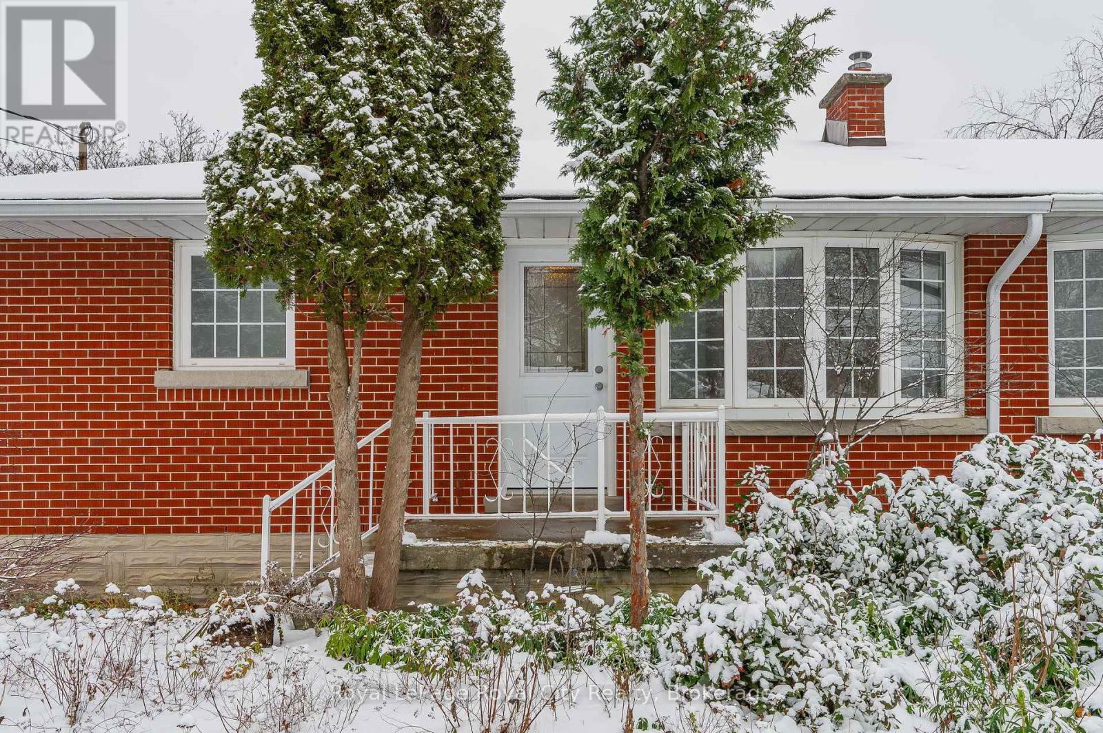 45 Brighton Street, Guelph (Waverley), Ontario  N1E 3T2 - Photo 4 - X11908053