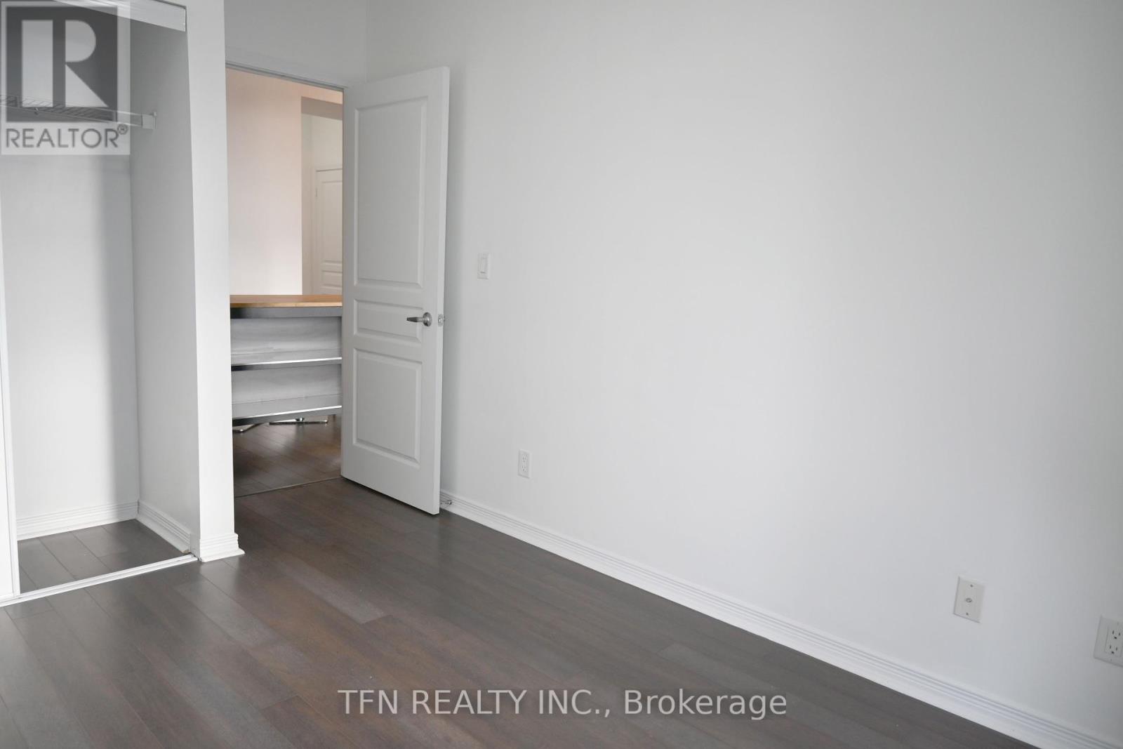 2103 - 352 Front Street W, Toronto, Ontario  M5V 1B5 - Photo 10 - C11908051