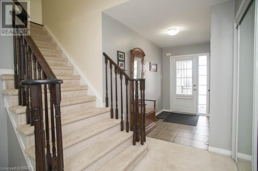 231 Blackburn Drive, Brantford, Ontario  N3T 0G8 - Photo 6 - 40684809