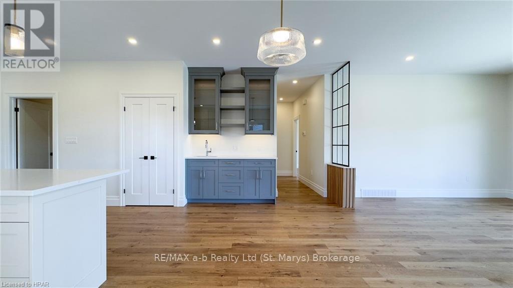 21 Orchard Drive, Stratford, Ontario  N5A 0J7 - Photo 16 - X10780506