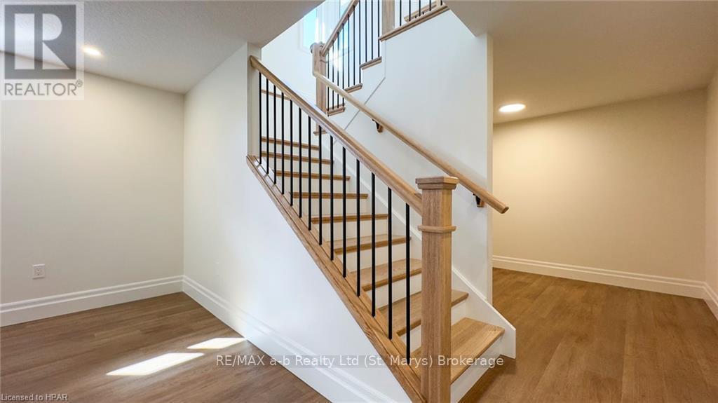 21 Orchard Drive, Stratford, Ontario  N5A 0J7 - Photo 33 - X10780506