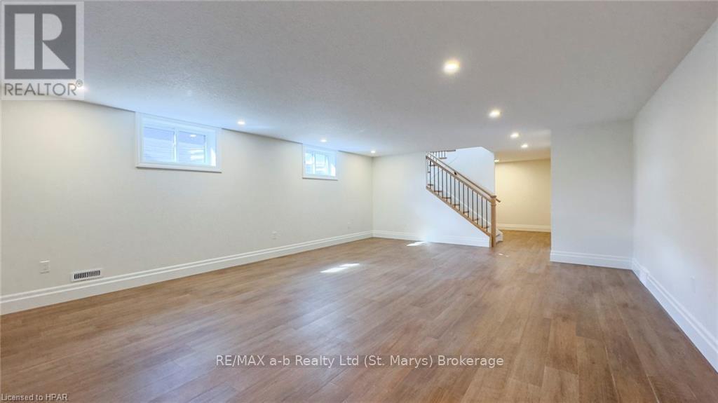 21 Orchard Drive, Stratford, Ontario  N5A 0J7 - Photo 36 - X10780506