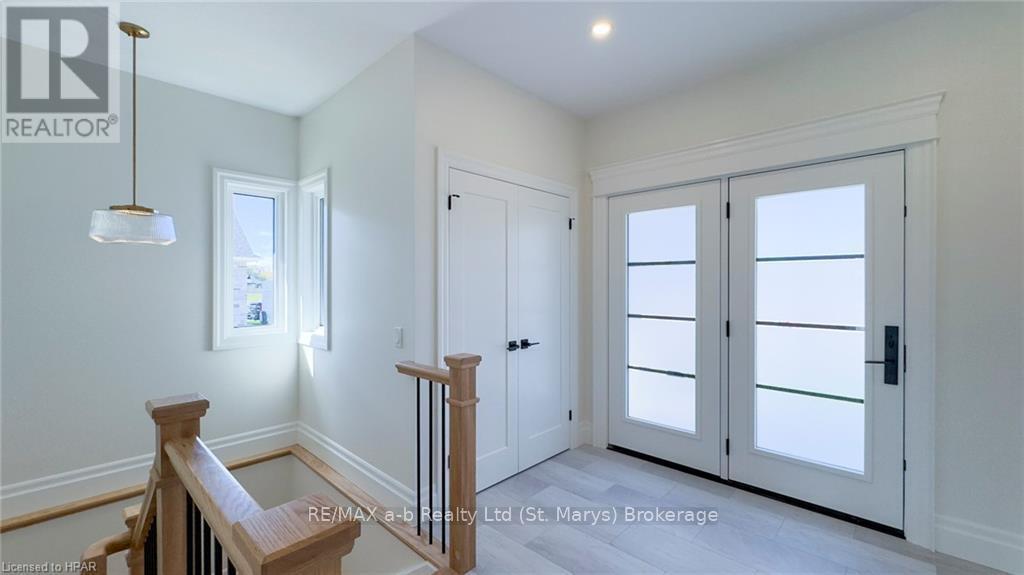 21 Orchard Drive, Stratford, Ontario  N5A 0J7 - Photo 5 - X10780506