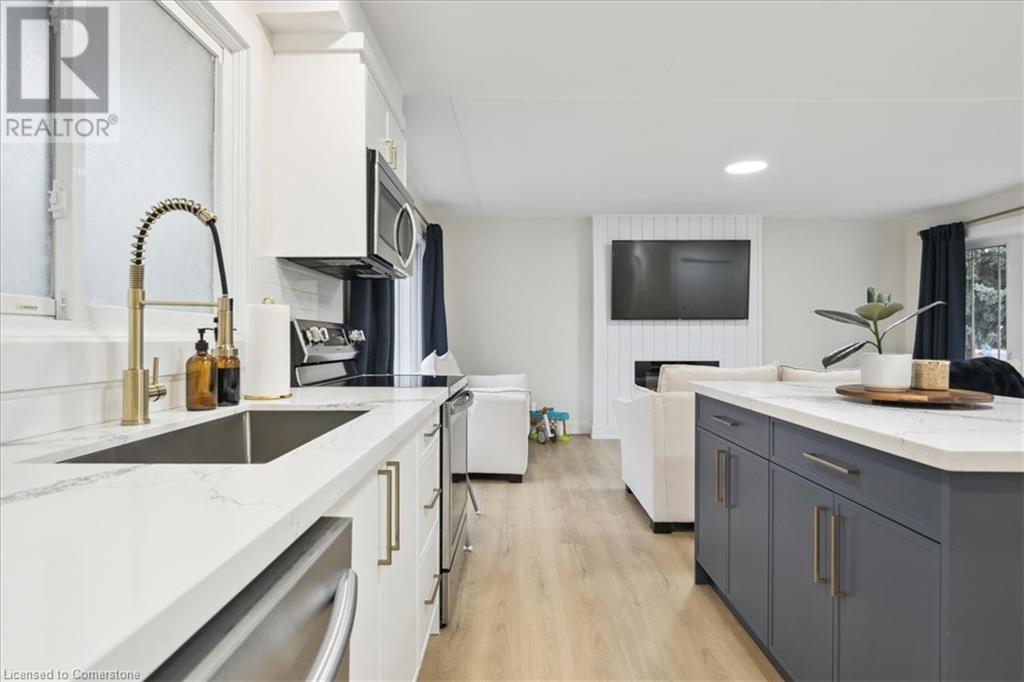 72 West 25th Street, Hamilton, Ontario  L9C 4X2 - Photo 18 - 40687791