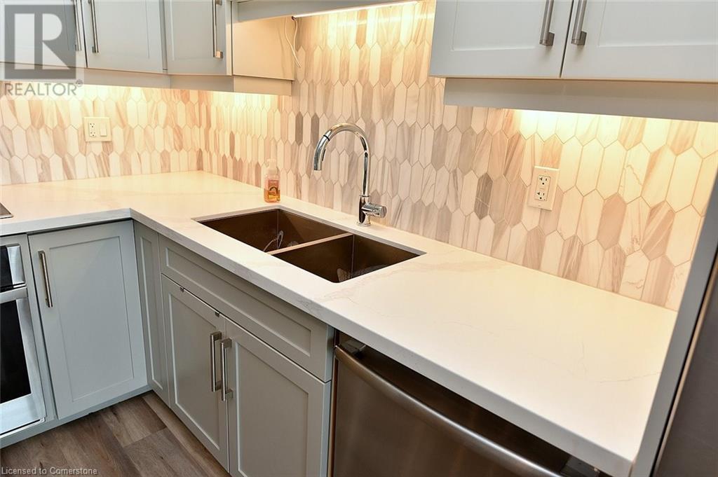 2025 Maria Street Unit# 704, Burlington, Ontario  L7R 0E9 - Photo 15 - 40660773