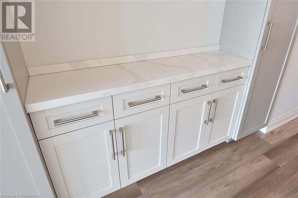 2025 Maria Street Unit# 704, Burlington, Ontario  L7R 0E9 - Photo 9 - 40660773