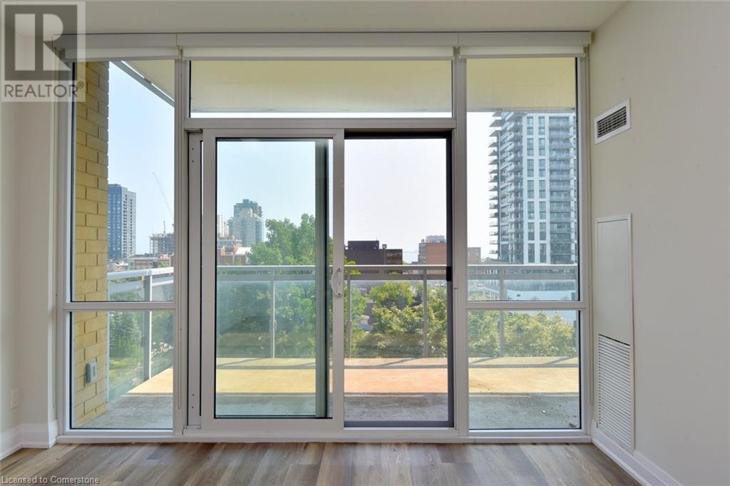 2025 Maria Street Unit# 704, Burlington, Ontario  L7R 0E9 - Photo 5 - 40660773