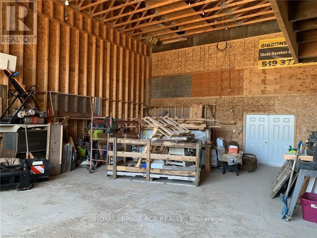 13-17 Zorra Drive, Northern Bruce Peninsula, Ontario  N0H 2R0 - Photo 12 - X11879911