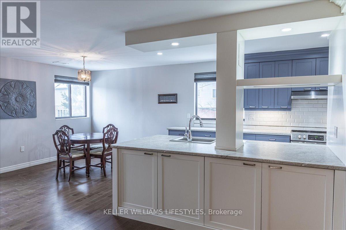 Photo 11 of 33 for 211 - 300 Everglade Crescent