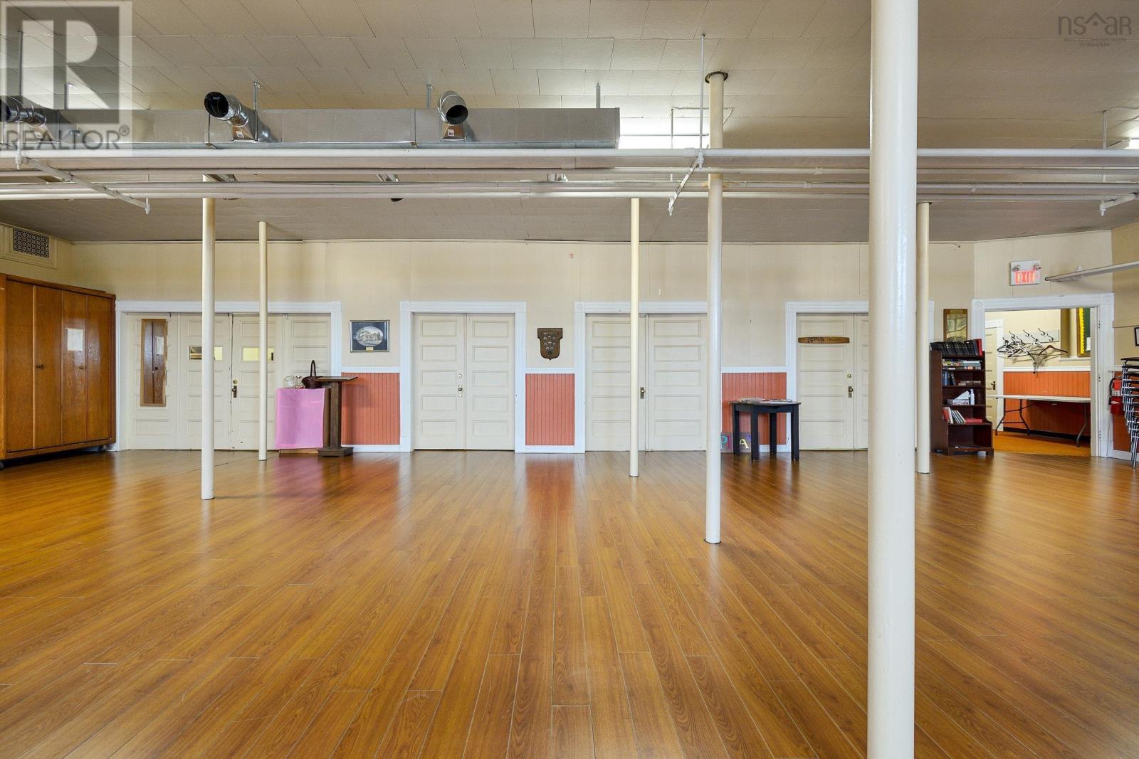 270 Commercial Street, Glace Bay, Nova Scotia  B1A 6B4 - Photo 28 - 202500199