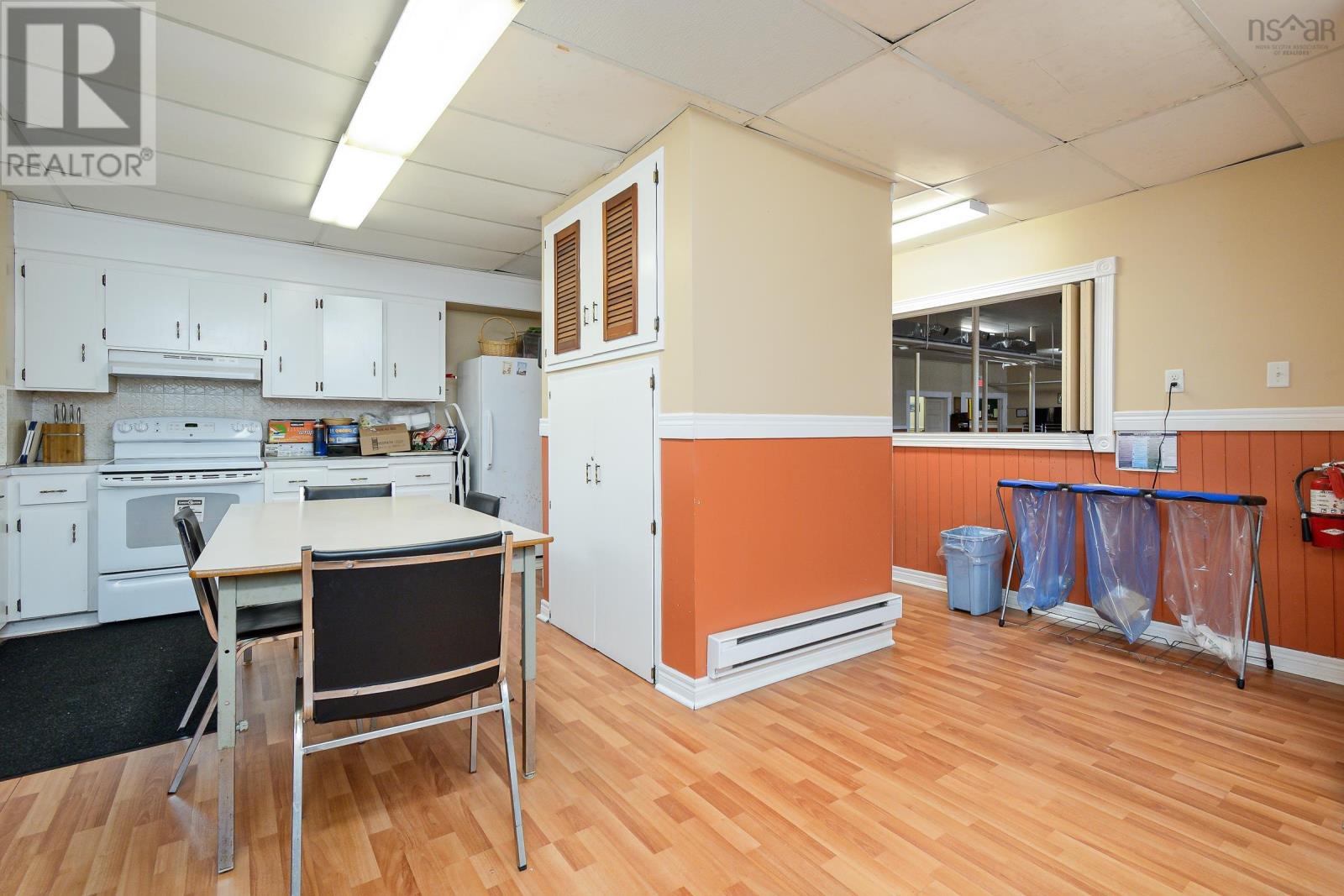 270 Commercial Street, Glace Bay, Nova Scotia  B1A 6B4 - Photo 39 - 202500199