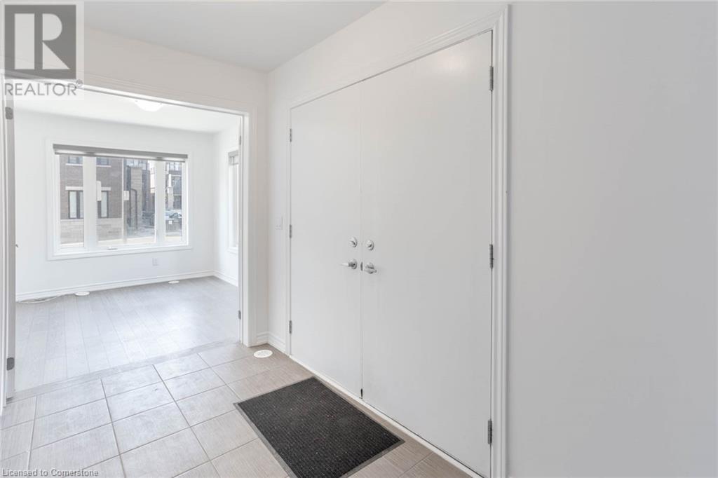 424 Rockwell Common, Oakville, Ontario  L6H 0R7 - Photo 3 - 40687814