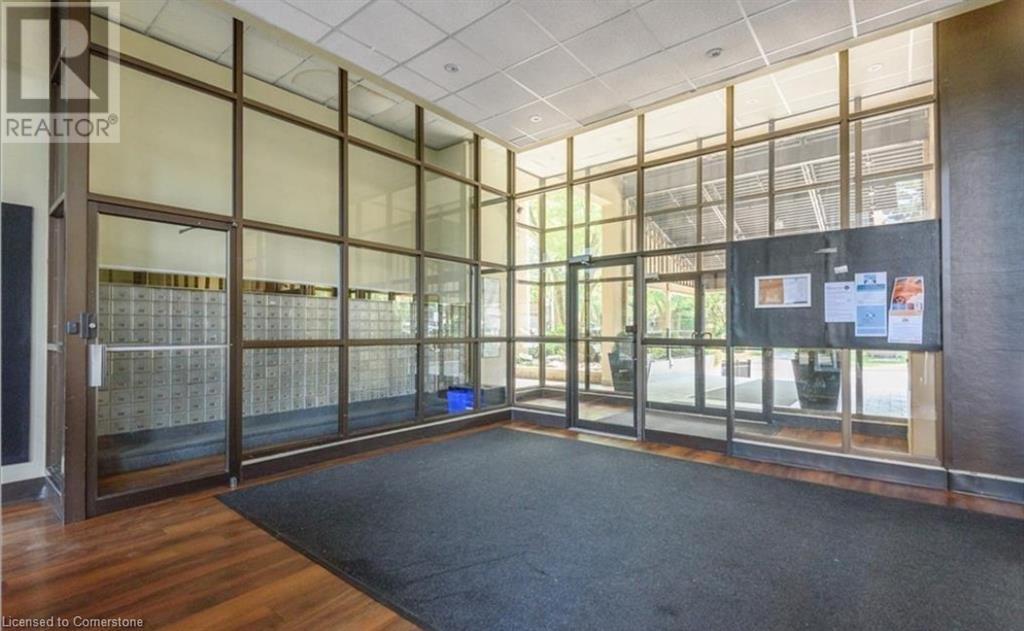 350 Quigley Road Unit# 827, Hamilton, Ontario  L8K 5N2 - Photo 3 - 40687426