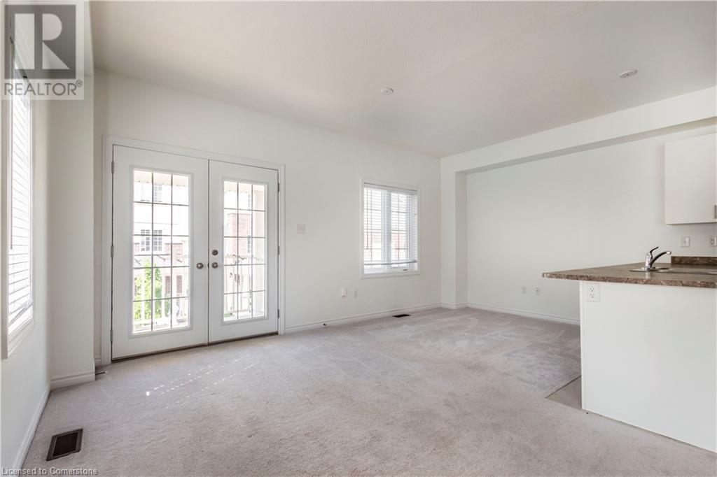 88 Decorso Drive Unit# 27, Guelph, Ontario  N1L 0A1 - Photo 9 - 40687372