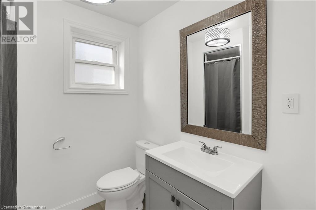 18 Merritt Crescent, Grimsby, Ontario  L3M 4X5 - Photo 14 - 40671452