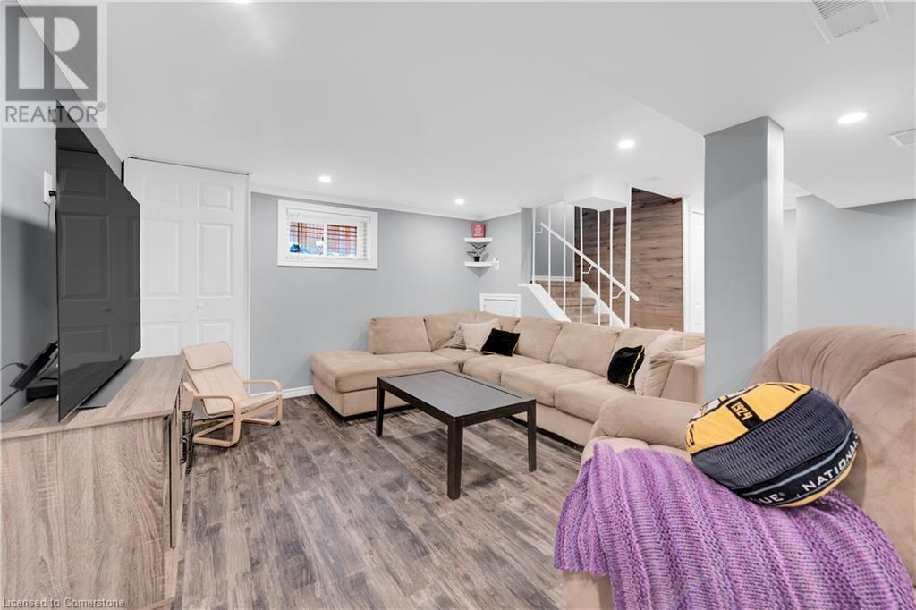 124 East 43rd Street, Hamilton, Ontario  L8T 3B9 - Photo 27 - 40683895