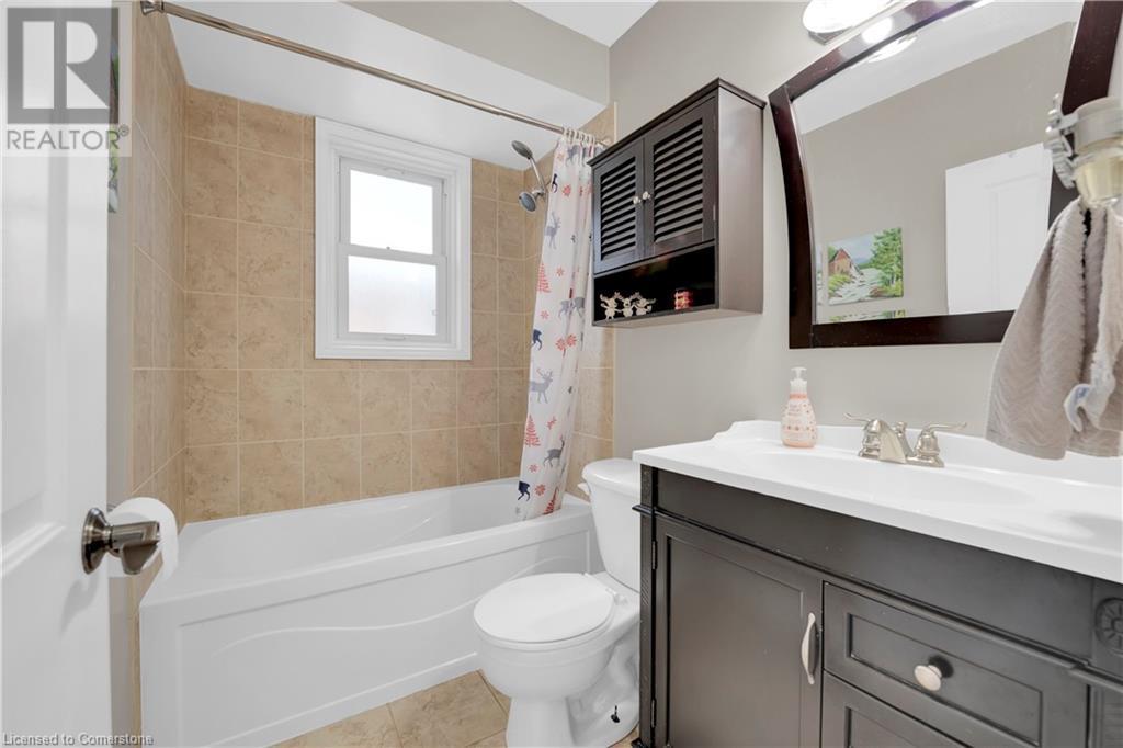 124 East 43rd Street, Hamilton, Ontario  L8T 3B9 - Photo 17 - 40683895