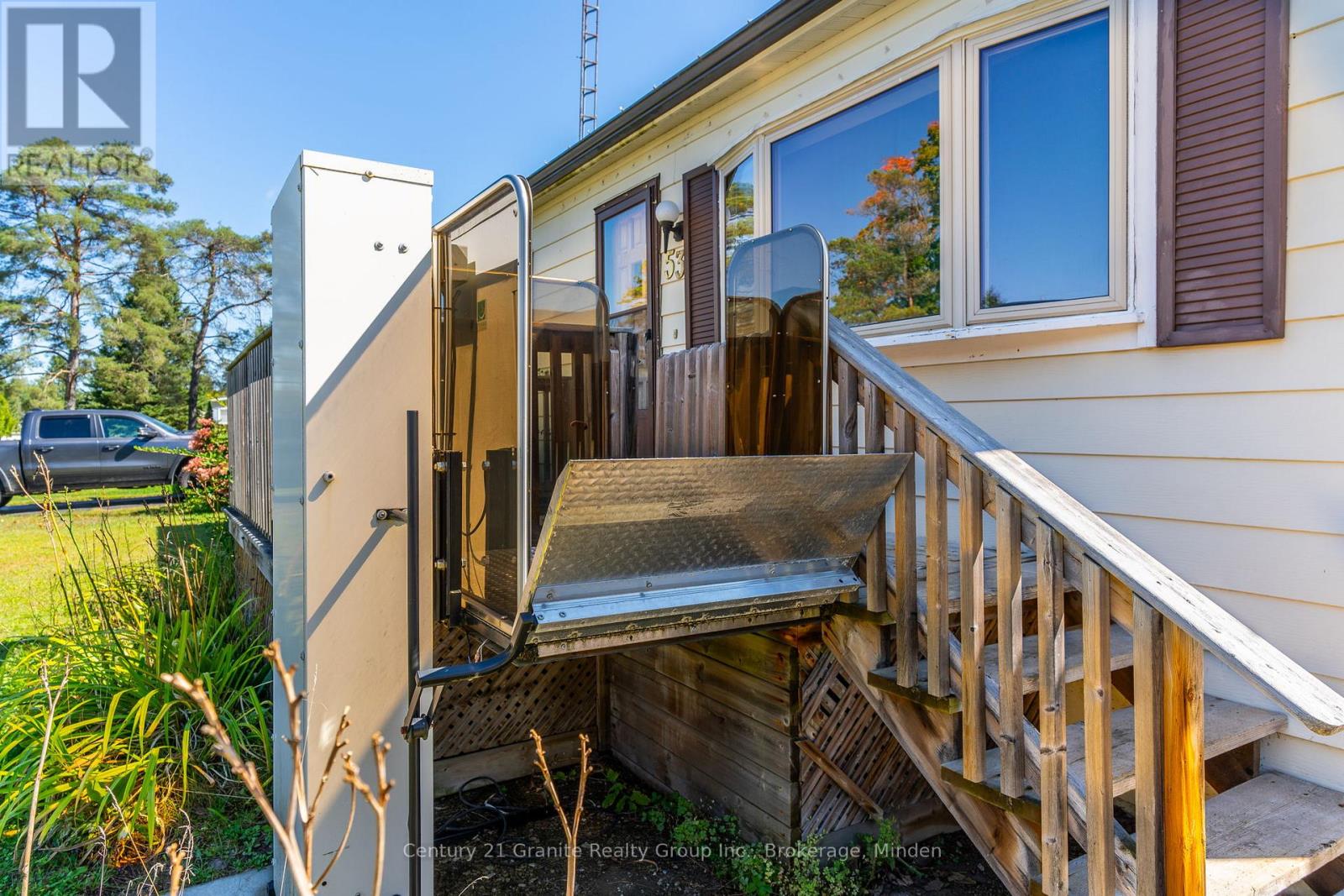 1034 Eighth Lane, Minden Hills, Ontario  K0M 2K0 - Photo 4 - X10436984