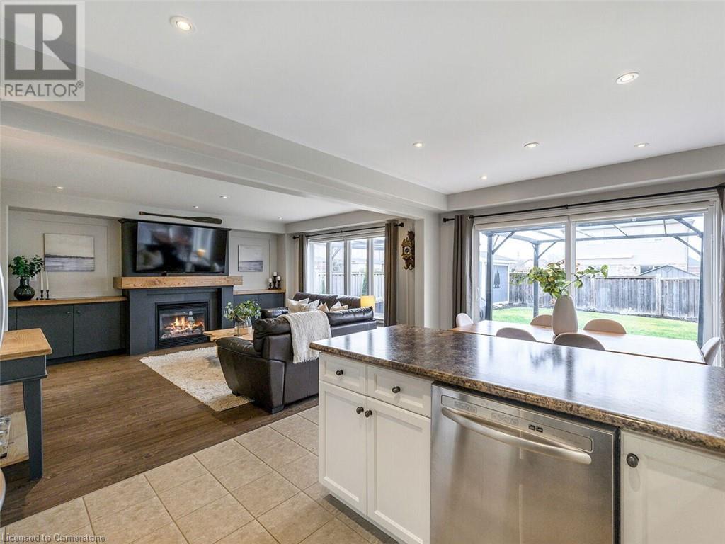 385 Murray Street, Grimsby, Ontario  L3M 0C7 - Photo 17 - 40686584