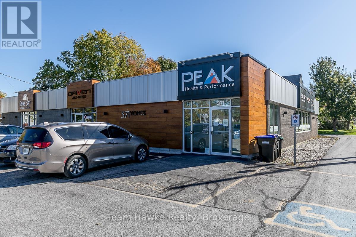 A - 371 YONGE STREET, Midland, Ontario