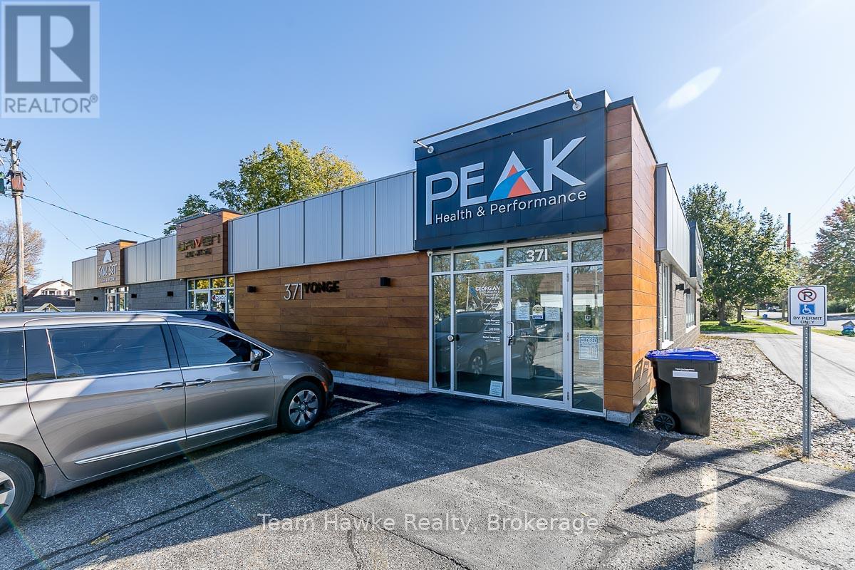 371 Yonge Street, Midland, Ontario  L4R 3A7 - Photo 3 - S11908337