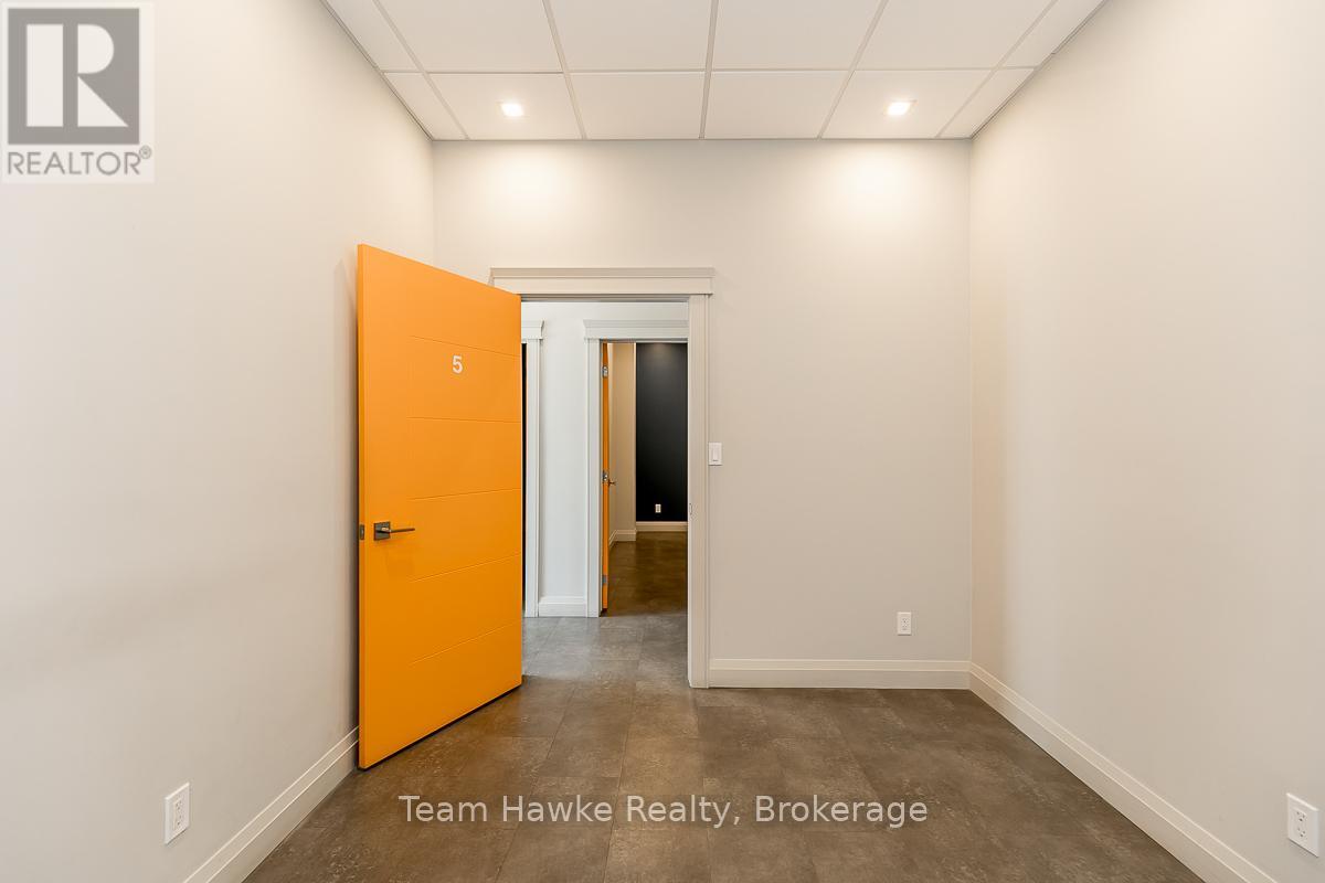 371 Yonge Street, Midland, Ontario  L4R 3A7 - Photo 32 - S11908337