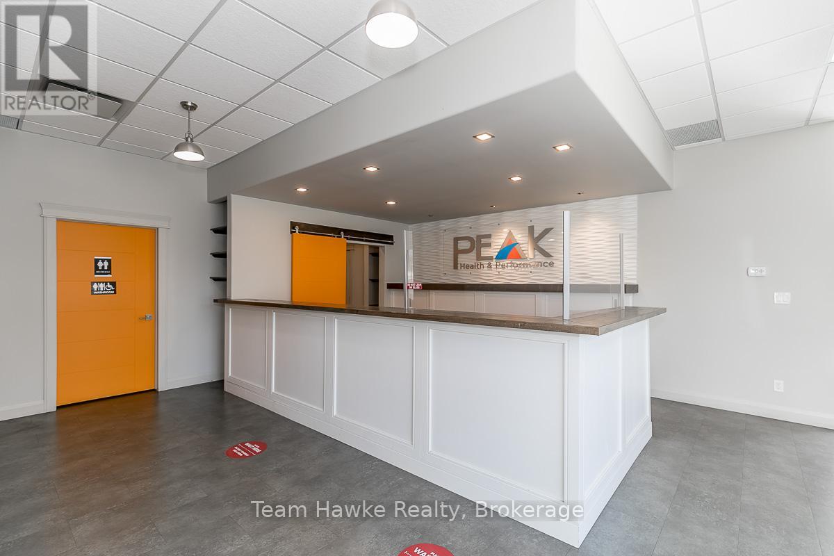 371 Yonge Street, Midland, Ontario  L4R 3A7 - Photo 7 - S11908337