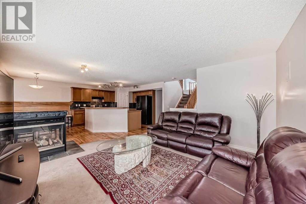 45 Everhollow Park Sw, Calgary, Alberta  T2Y 4R3 - Photo 11 - A2183189