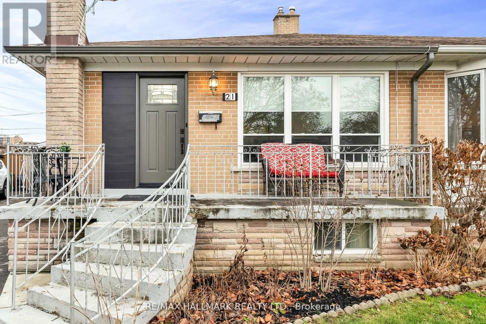 21 FARLEY CRESCENT, toronto (willowridge-martingrove-richview), Ontario