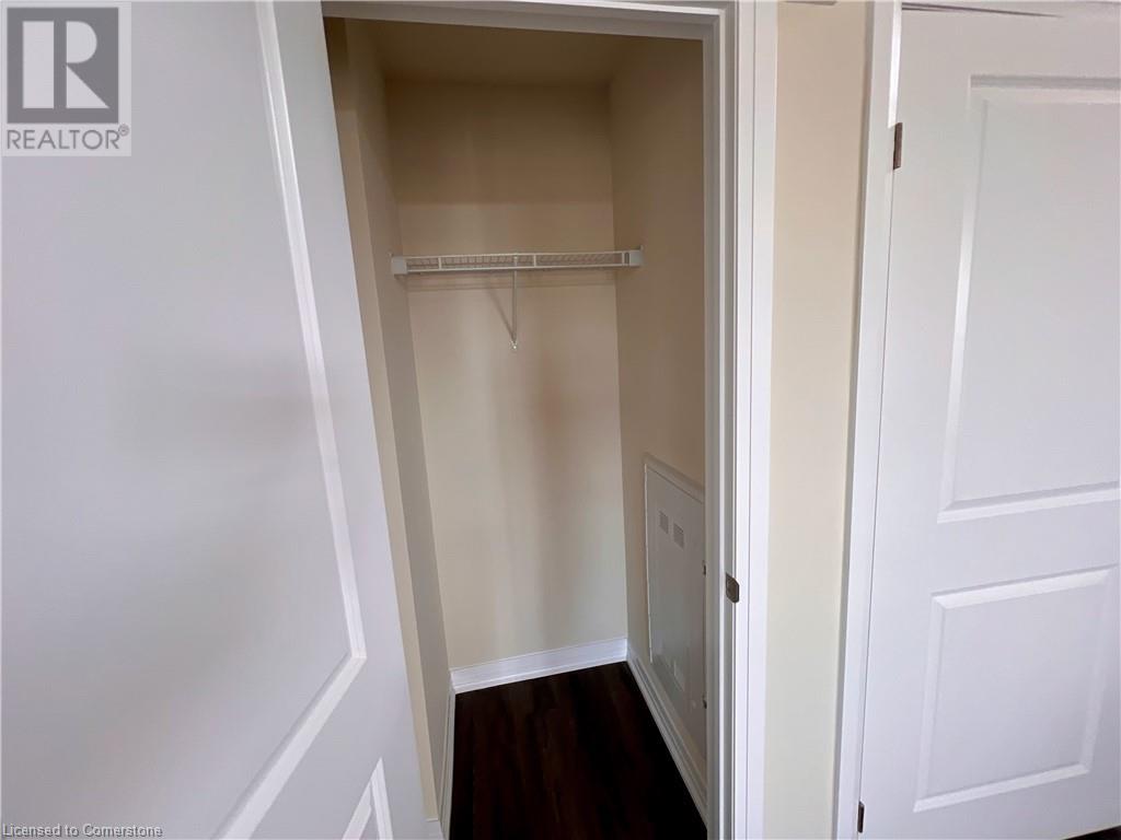 1565 Rose Way, Milton, Ontario  L9E 1N4 - Photo 21 - 40687819