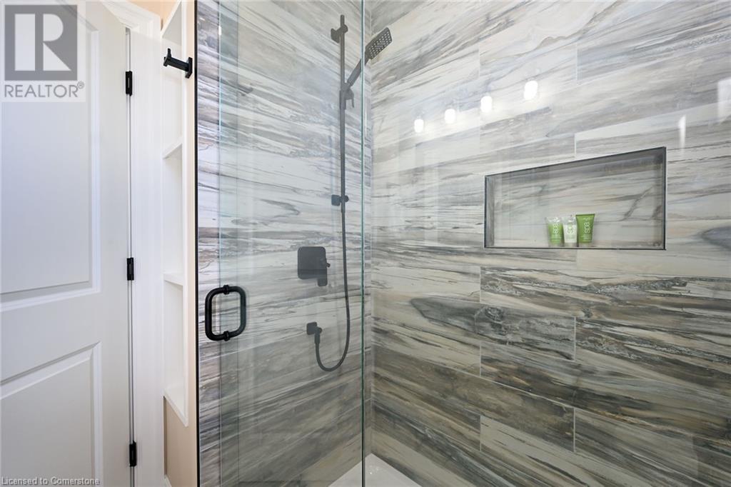 1897 Concession 8 Road W, Hamilton, Ontario  N1R 5S2 - Photo 34 - 40687572