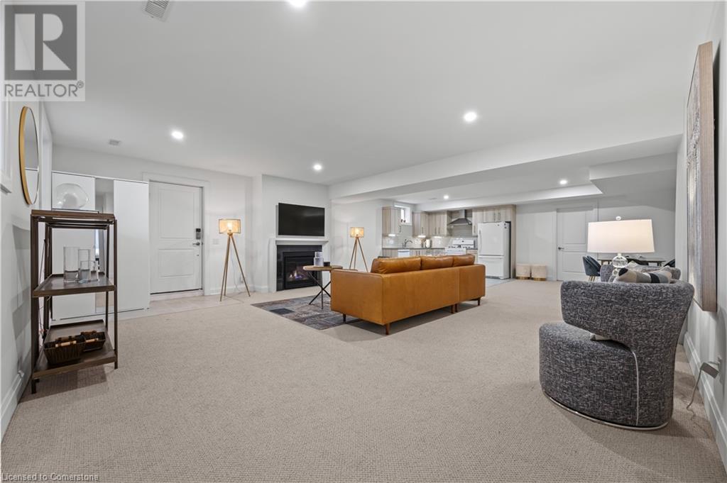 8838 Black Forest Crescent, Niagara Falls, Ontario  L2H 2Y6 - Photo 24 - 40687400